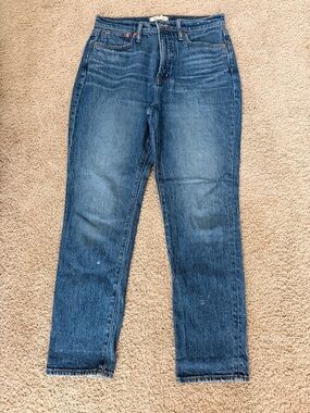 Madewell Classic Straight-Leg Jeans in Medium Blue
